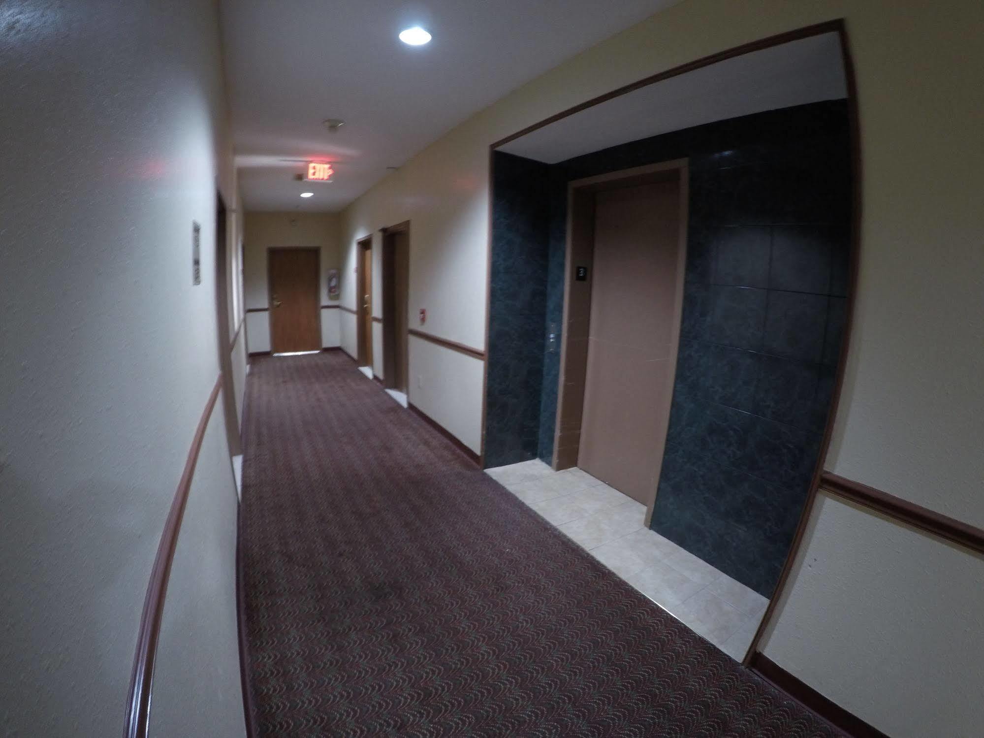 Americas Best Value Inn La Porte Zewnętrze zdjęcie