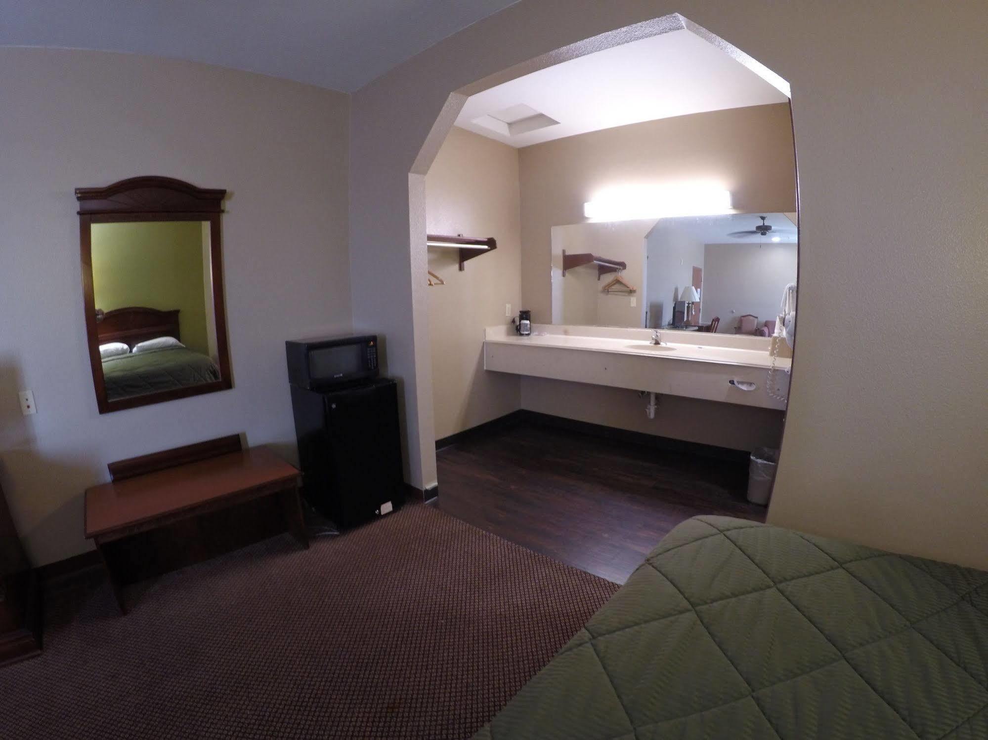 Americas Best Value Inn La Porte Zewnętrze zdjęcie